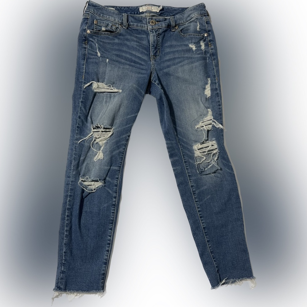 Torrid Denim Crop Boyfriend Distressed Jeans Size 10R Blue Medium Wash Cotton